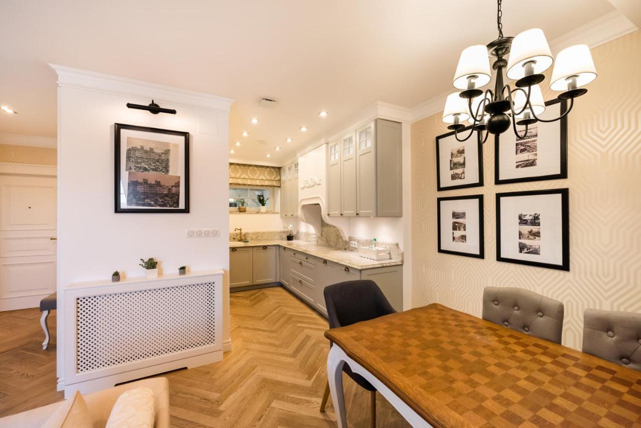 Lovely Apartment In The Heart Of وارسو المظهر الخارجي الصورة