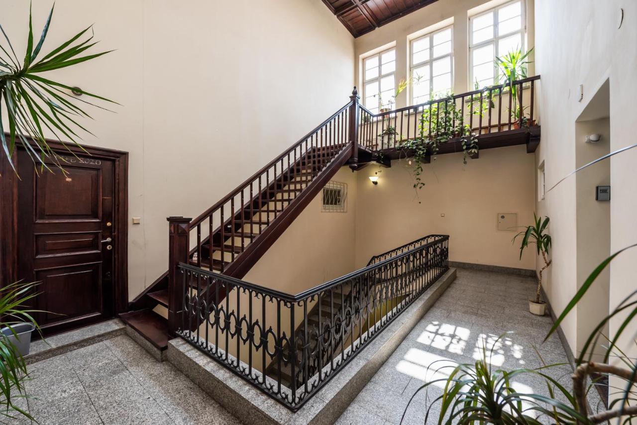 Lovely Apartment In The Heart Of وارسو المظهر الخارجي الصورة