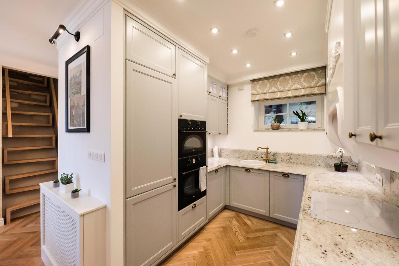 Lovely Apartment In The Heart Of وارسو المظهر الخارجي الصورة